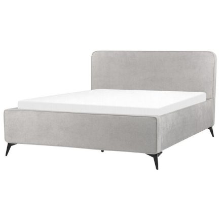 Modern világosszürke franciaágy fekete lábakkal. Magasság: 109 cm Szélesség: 172 cm Hossz: 220 cm