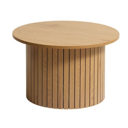 Kerek tölgy színű dohányzóasztal. Méretei: Átmérő: 67 cm Magasság: 42 cm