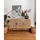 Ez a téglalap alakú falikép a természet és a növények kreatív egyvelege. A vászonon található kiváló minőségű sötétzöld nyomtatott minta remekül fog kinézni egy hagyományos hálószobában, valamint akár