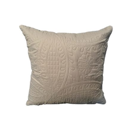 Törtfehér díszpárna domború levélmintával mérete: 40*40 cm