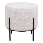 Design fehér báránybőr hatású puff fekete fém lábakkal. Méretei: Szélesség: 35,5 cm Mélység: 35,5 cm Magasság: 37 cm
